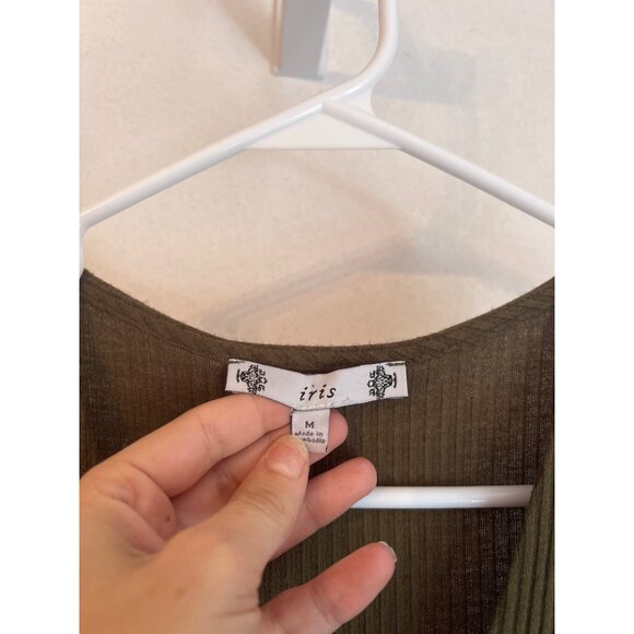 Ribbed Olive Green Lace-Up Bodysuit By Iris Sleeveless Medium Fit Snap Closure S - Picture 3 of 5